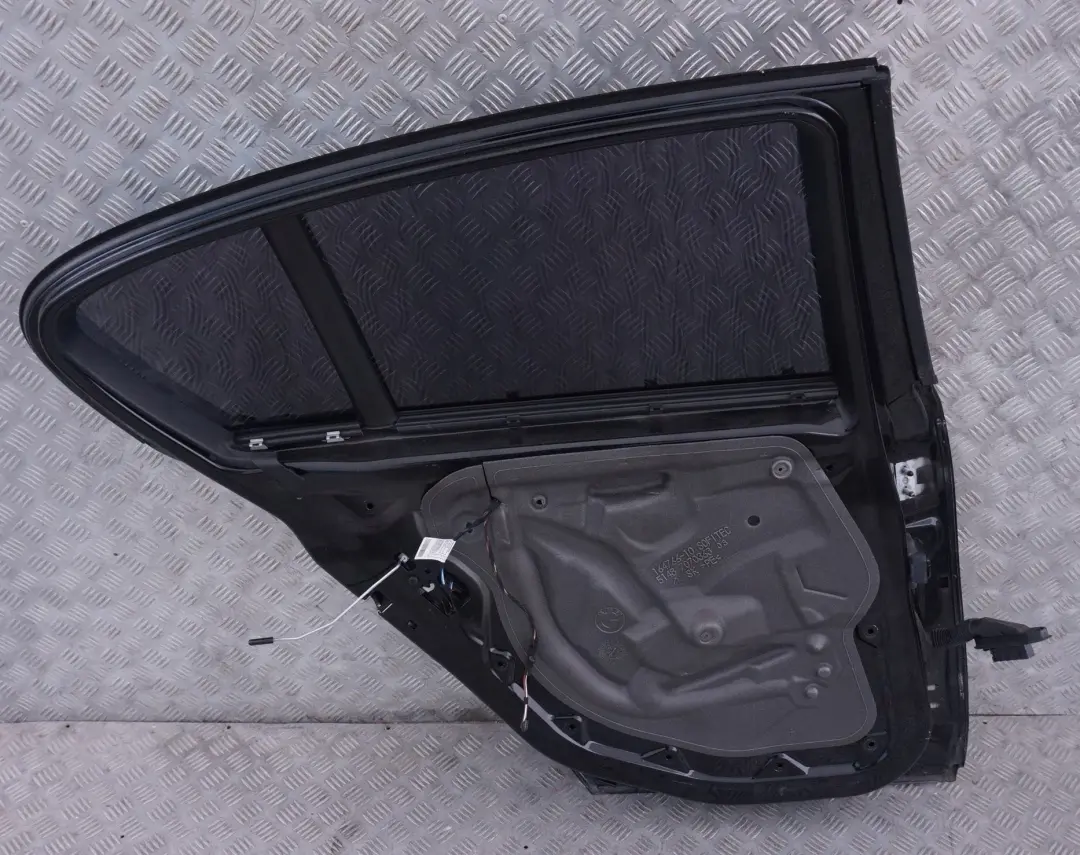 BMW E87 drzwi lewe tylne lewy tył schwarz II 668 - SKU 7191017-SCH22 - Numer Części 7191017
