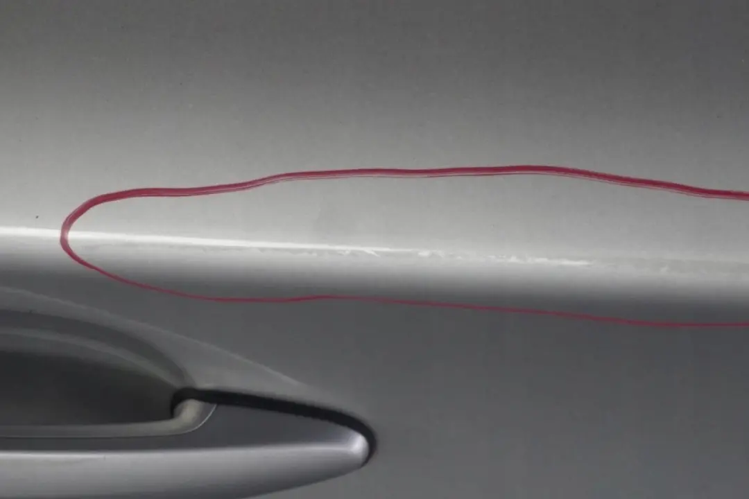 Beifahrer Tür Hinten Rechts Titansilber Silber Metallic 354 für BMW 1 er E87 14 mit Teilenummer 7191018 BMW 1 er E87 14 Beifahrer Tür Hinten Rechts Titansilber Silber Metallic 354 - SKU 7191018-TS14 - Teilenummer 7191018