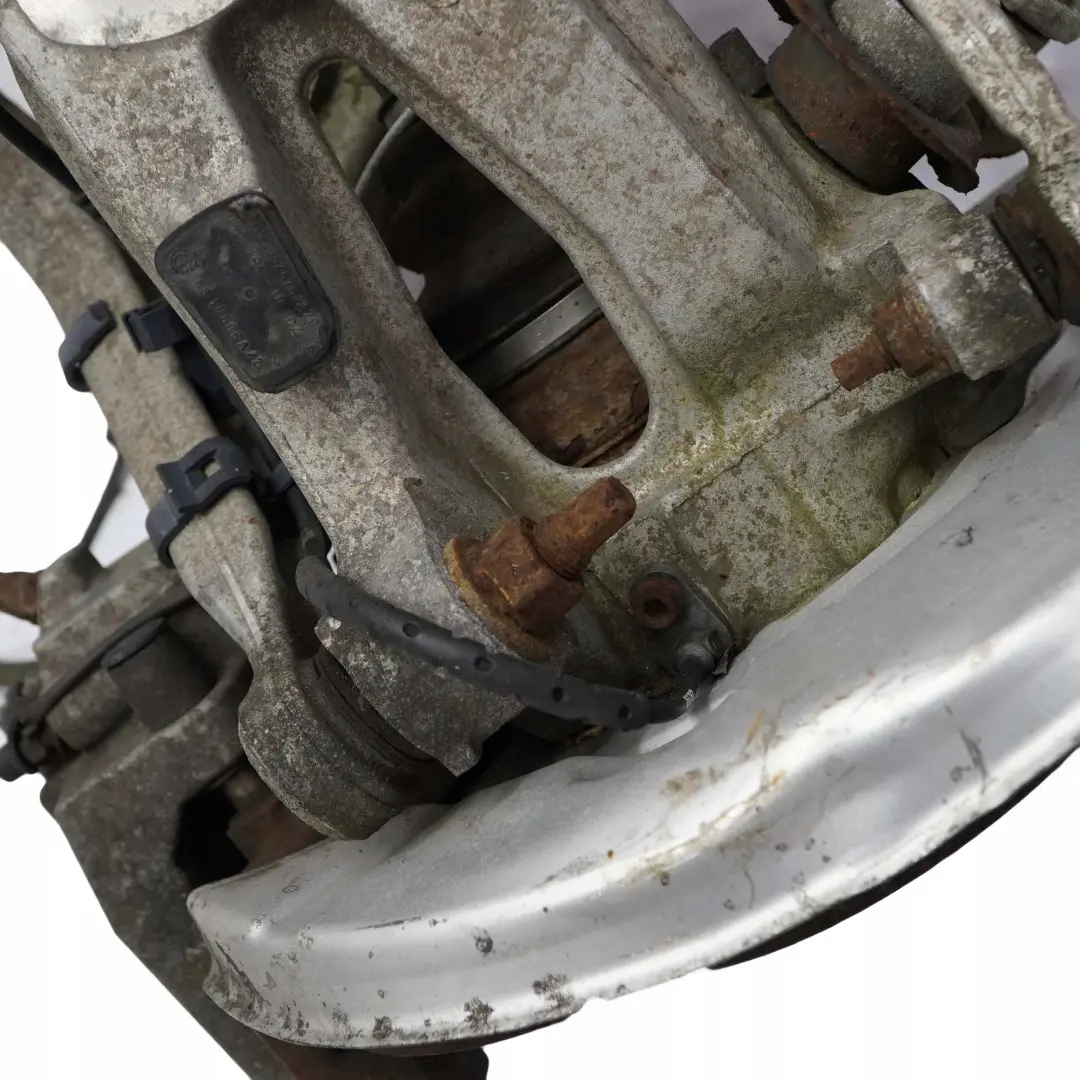 BMW 5 E61 520d M47N2 Eje Salida Trasero Derecho Suspensión Pierna Rueda Portador - SKU 6770924-9 - Número de pieza 6770924
