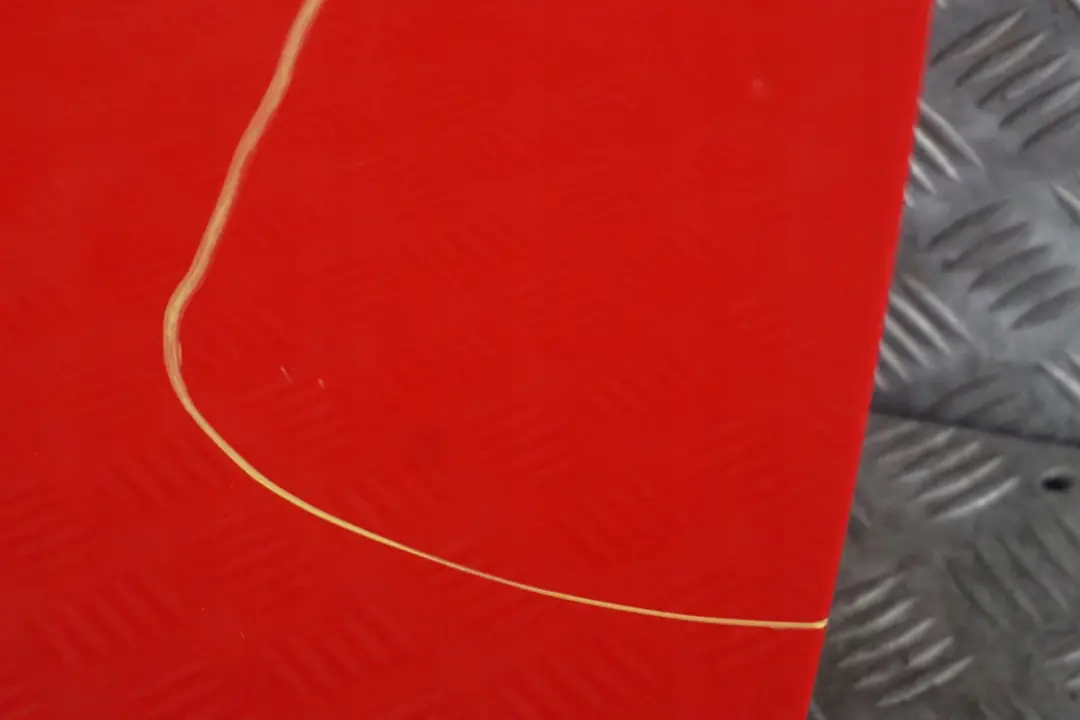 Drzwi lewe Chili Red 851 do MINI Cooper R55 R56 o numerze 2755935 MINI Cooper R55 R56 Drzwi lewe Chili Red 851 - SKU 2755935-CHRED14 - Numer Części 2755935