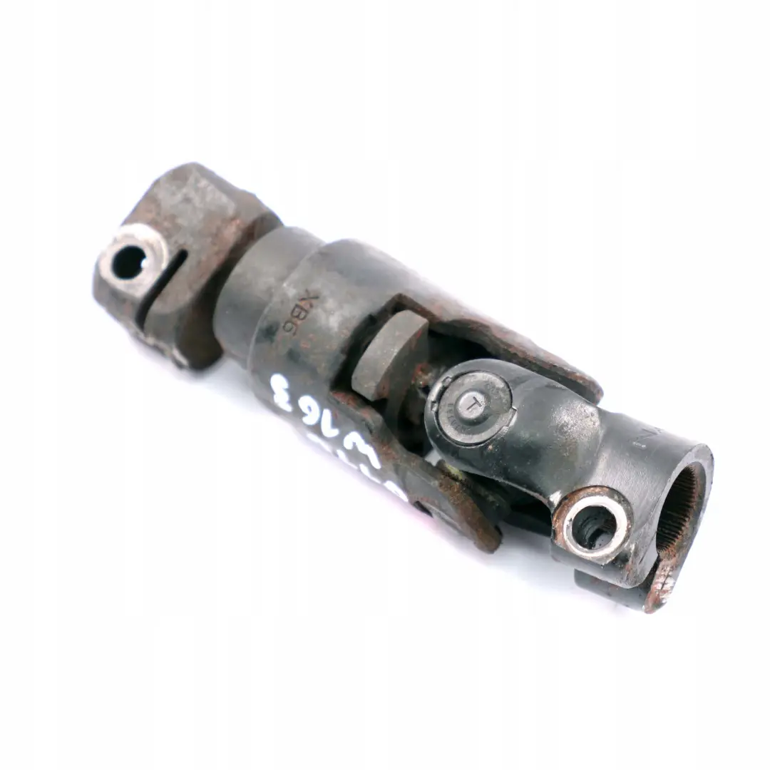 Krzyżak kolumny kierowniczej do MERCEDES ML W163 o numerze A1634600110 MERCEDES ML W163 Krzyżak kolumny kierowniczej - SKU A1634600110 - Numer Części A1634600110