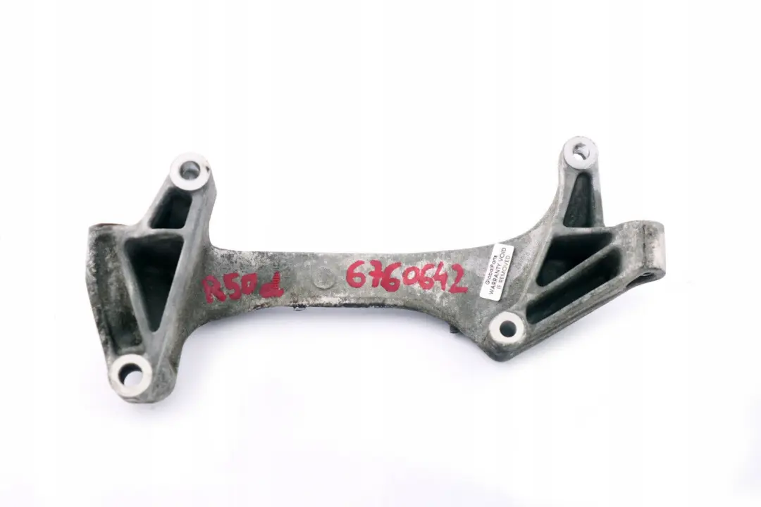 Łapa wspornik uchwyt silnika W17 do MINI Cooper D R50 o numerze 6760642 MINI Cooper D R50 Łapa wspornik uchwyt silnika W17 - SKU 6760642 - Numer Części 6760642