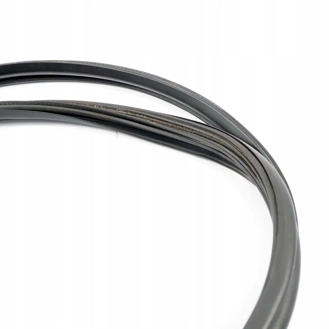 Mercedes-Benz Vito Viano W639 Hinten Fenster Dichtrahmen Dichtung für mit Teilenummer A6396712520 Mercedes-Benz Vito Viano W639 Hinten Fenster Dichtrahmen Dichtung - SKU A6396712520 - Teilenummer A6396712520