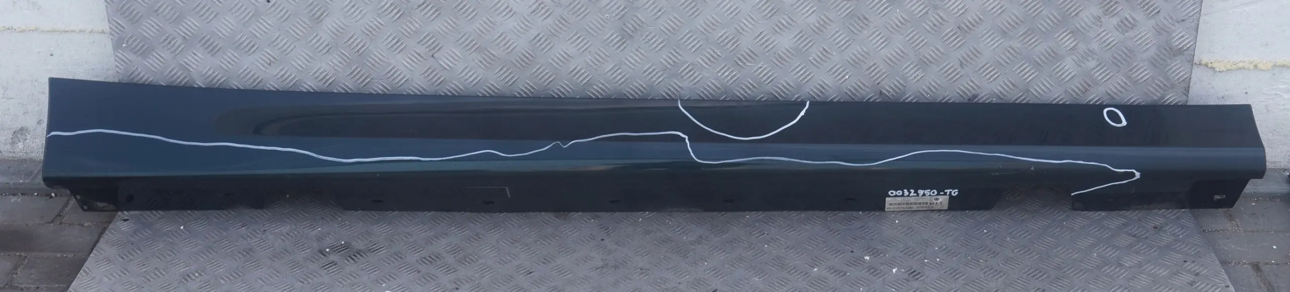 BMW 3 Series E90 E91 Sill Strip Side Skirt Right O/S Tiefgruen Deep Green A43