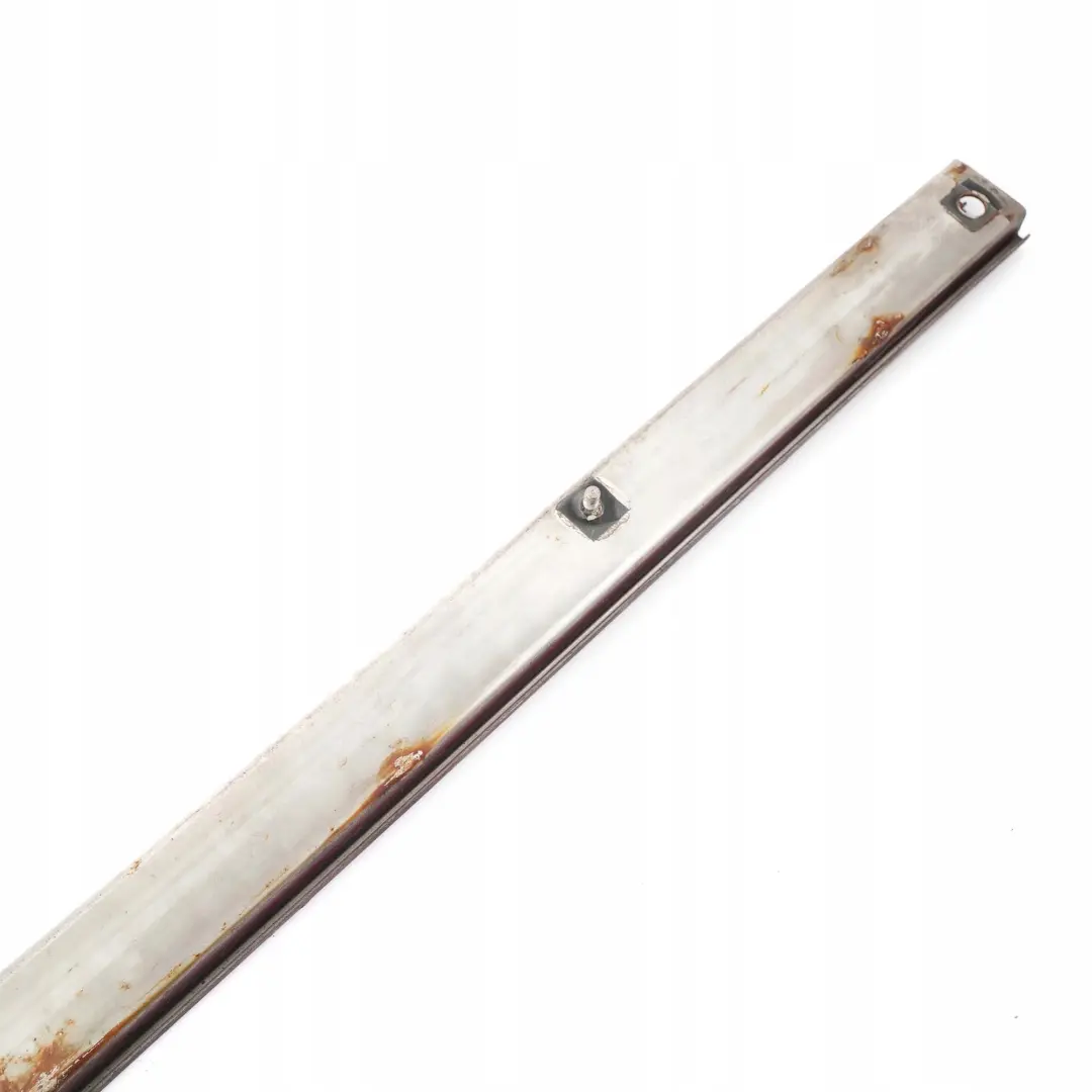 Mercedes-Benz Vito W639 Rear Right O/S Sliding Door Middle Rail to with Part number A6397661137 Mercedes-Benz Vito W639 Rear Right O/S Sliding Door Middle Rail - SKU A6397661137 - Part number A6397661137