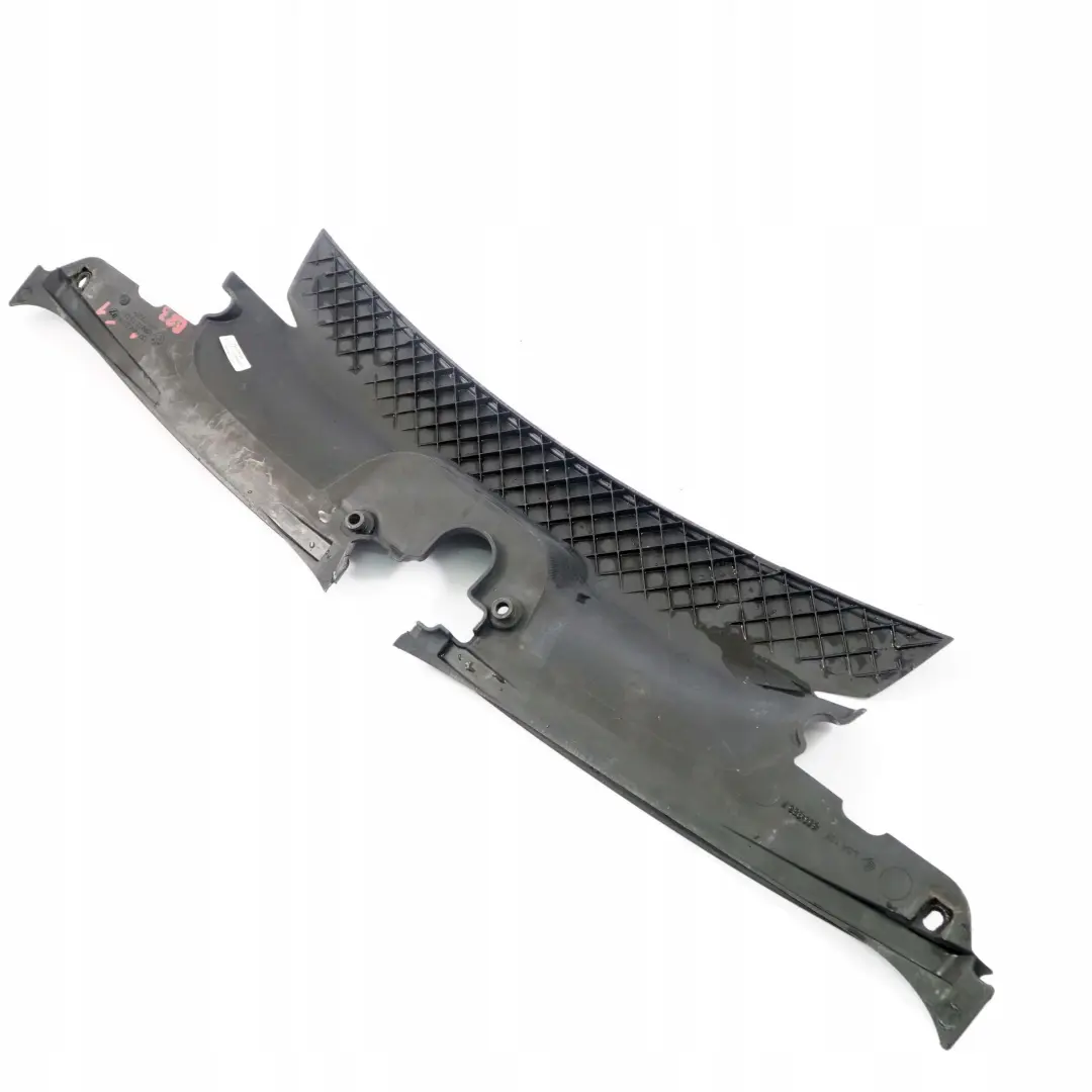 Osłona Mocowanie Panel Pasa Przedniego Wlot Powietrza do BMW E83 X3 o numerze 3402286 BMW E83 X3 Osłona Mocowanie Panel Pasa Przedniego Wlot Powietrza - SKU 3402286 - Numer Części 3402286