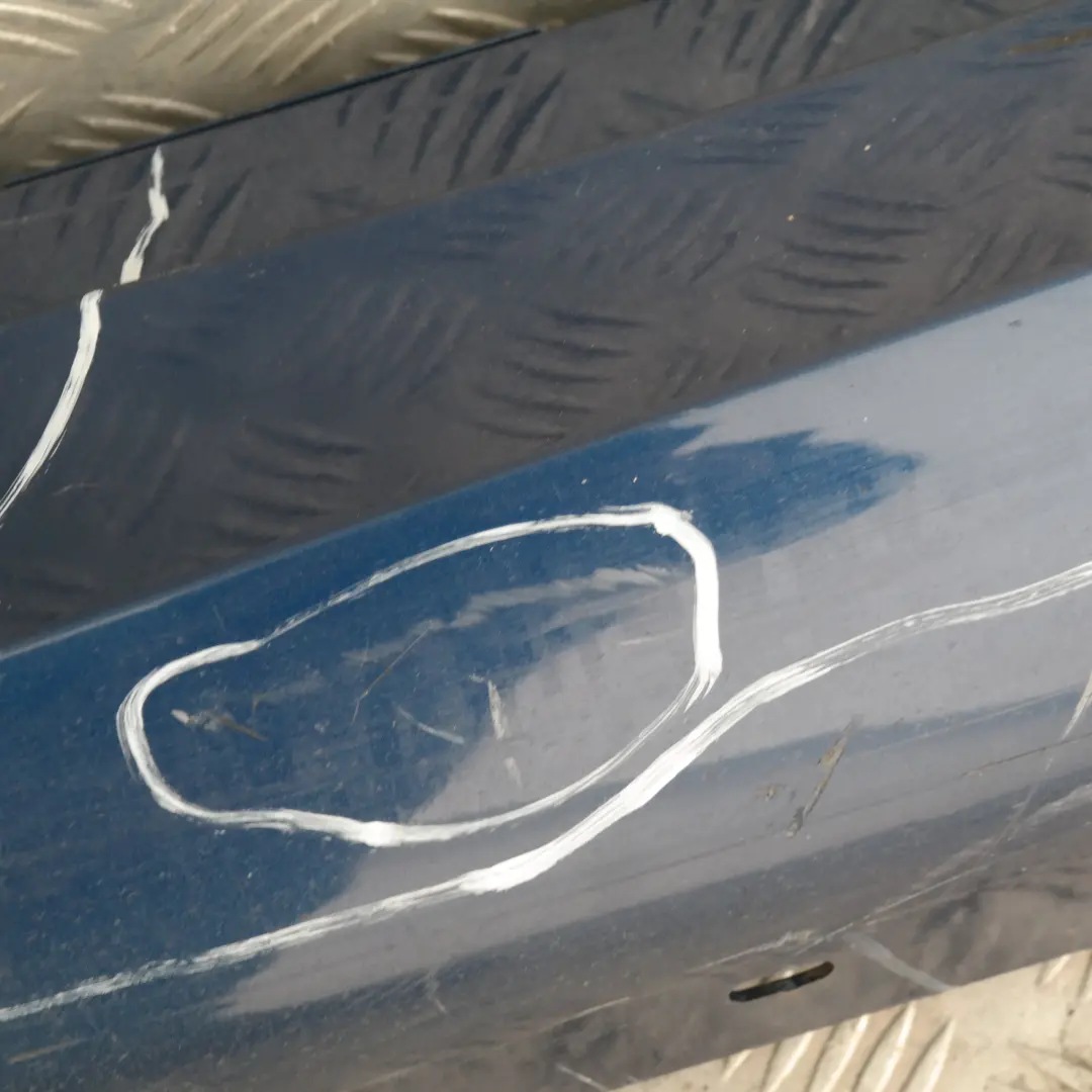 Listón de umbral Faldón lateral izquierdo Le Mans Blau Azul para BMW E87 E87N M SPORT con número de pieza 33557 BMW E87 E87N M SPORT Listón de umbral Faldón lateral izquierdo Le Mans Blau Azul - SKU 0033557-LMB1 - Número de pieza 33557