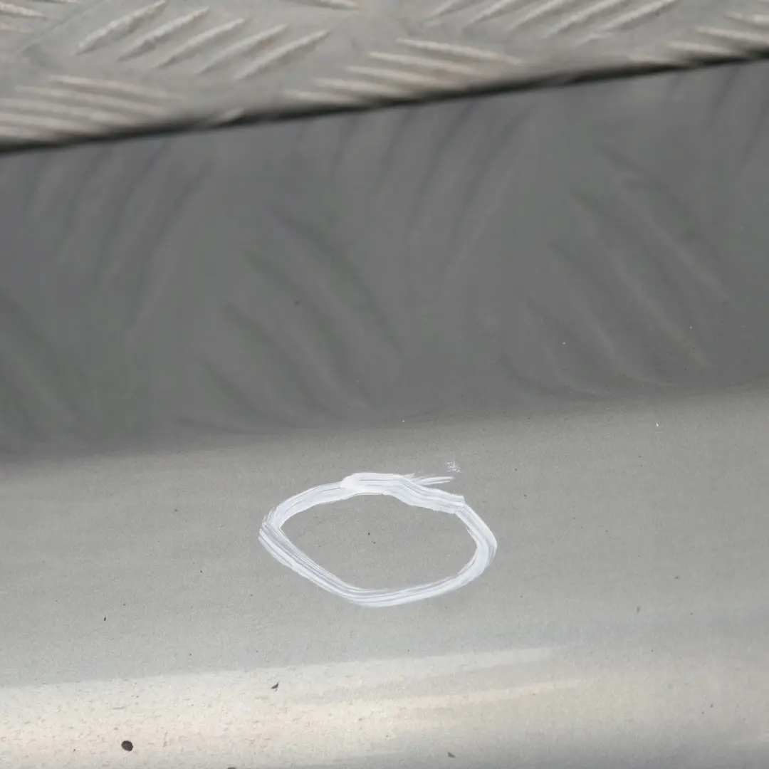 listwa nakładka próg lewy arktis A34 do BMW E90 o numerze 32951 BMW E90 listwa nakładka próg lewy arktis A34 - SKU 0032951-AM7 - Numer Części 32951