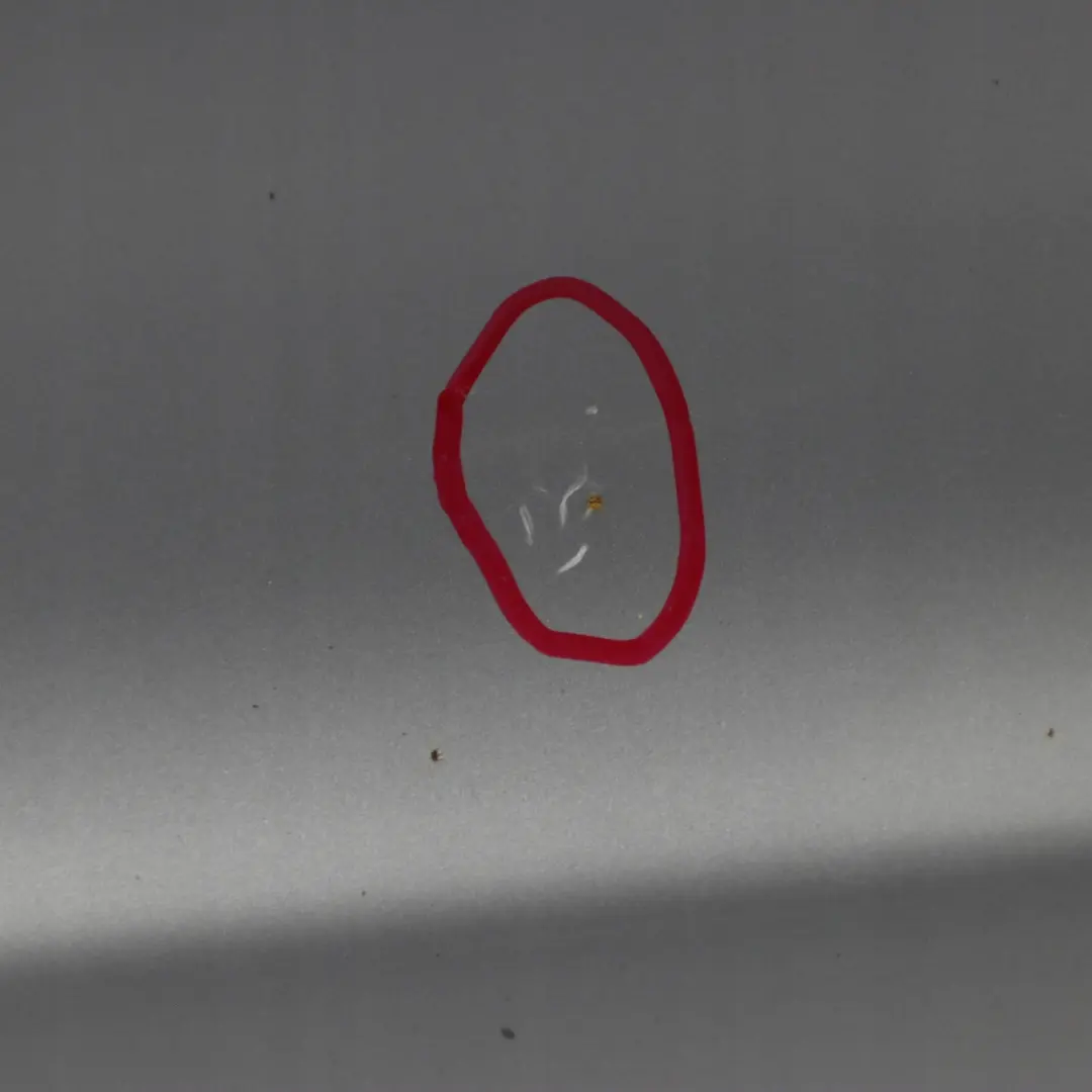 Puerta Trasera Derecha Plata Claro Lunar Metalizado - 706 para Mercedes W168 con número de pieza A1687302405 Mercedes W168 Puerta Trasera Derecha Plata Claro Lunar Metalizado - 706 - SKU A1687302405-MOON - Número de pieza A1687302405