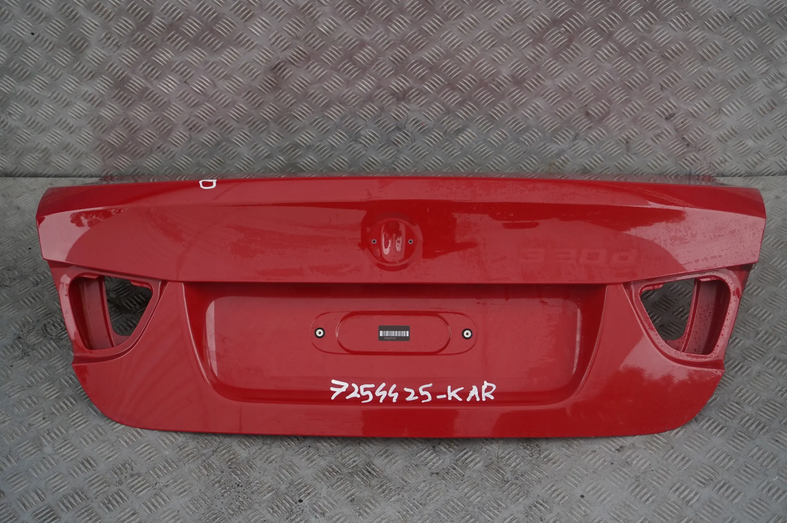 BMW 3 SERIES E90 LCi Rear Trunk Boot Lid Tailgate Karmesinrot Crimson Red - A61