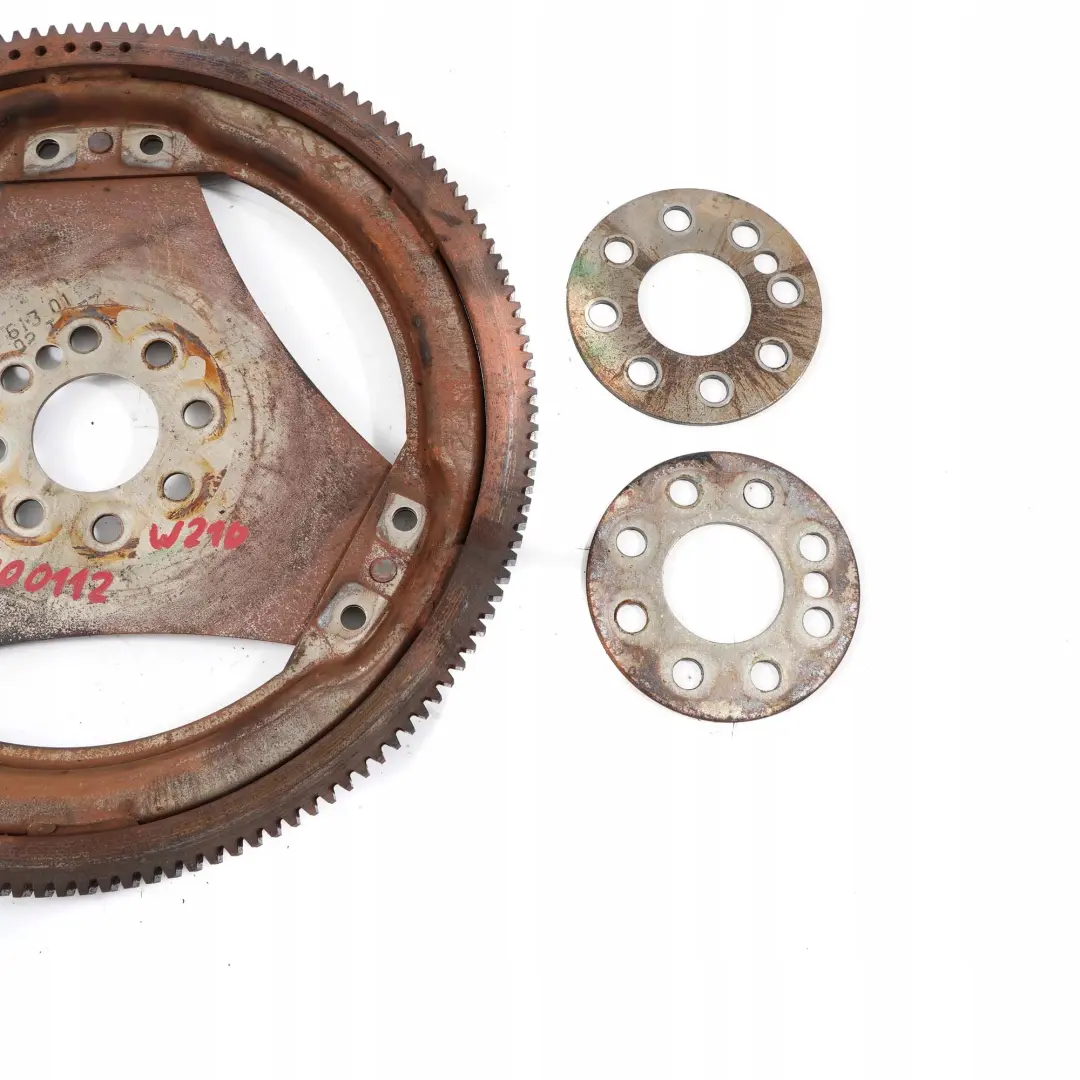 MercedesW211 320CDI OM613 OM648 Cambio Anello Volano Avviamento A6130320047 per con numero di parte A6130300112 MercedesW211 320CDI OM613 OM648 Cambio Anello Volano Avviamento A6130320047 - SKU A6130300112 - Numero di parte A6130300112