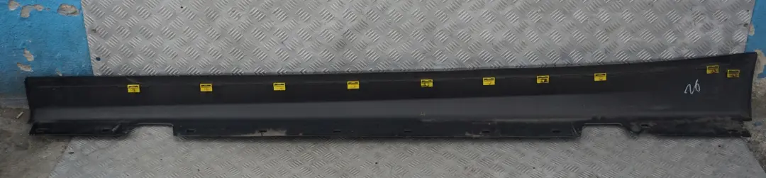 Sill Strip Side Skirt Right O/S Schwarz Black 2 - 668 to BMW 3 Series 16 E90 E91 with Part number 0032950 BMW 3 Series 16 E90 E91 Sill Strip Side Skirt Right O/S Schwarz Black 2 - 668 - SKU 0032950-SCH16 - Part number 0032950