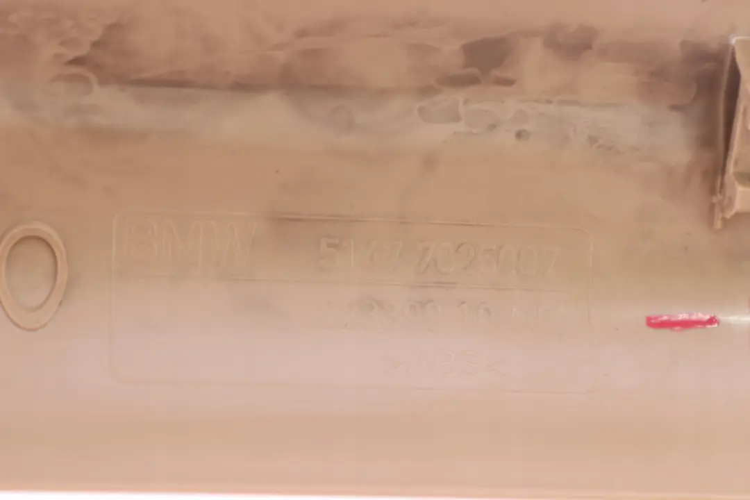 Abdeckleiste Einstieg Innen Vorn Beige für BMW 5 er E60 E60 LCI E61 mit Teilenummer 7025007 BMW 5 er E60 E60 LCI E61 Abdeckleiste Einstieg Innen Vorn Beige - SKU 7025007-1 - Teilenummer 7025007