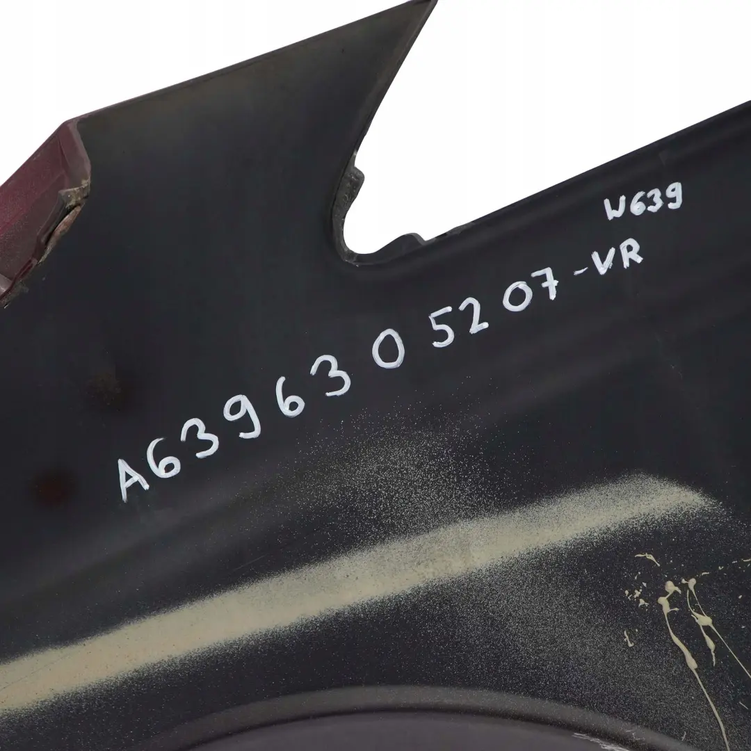 Błotnik prawy Velvet Red do MERCEDES VITO W639 o numerze A6396305207 MERCEDES VITO W639 Błotnik prawy Velvet Red - SKU A6396305207-VR - Numer Części A6396305207