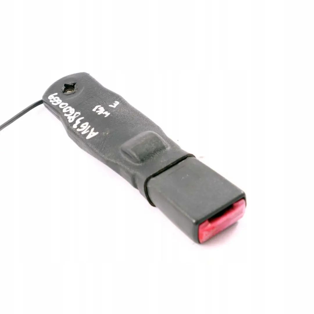 Boucle De Ceinture De Avant Gauche Droite pour Mercedes ML W163 à propos du numéro de pièce A1638600669 Mercedes ML W163 Boucle De Ceinture De Avant Gauche Droite - SKU A1638600669 - Numéro de pièce A1638600669