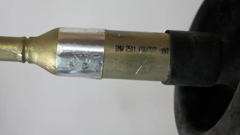 Levier Vitesse Bras Levier Vitesse Renforcé Essence pour BMW 3 E90 E91 à propos du numéro de pièce 7542202 BMW 3 E90 E91 Levier Vitesse Bras Levier Vitesse Renforcé Essence - SKU 7542202 - Numéro de pièce 7542202