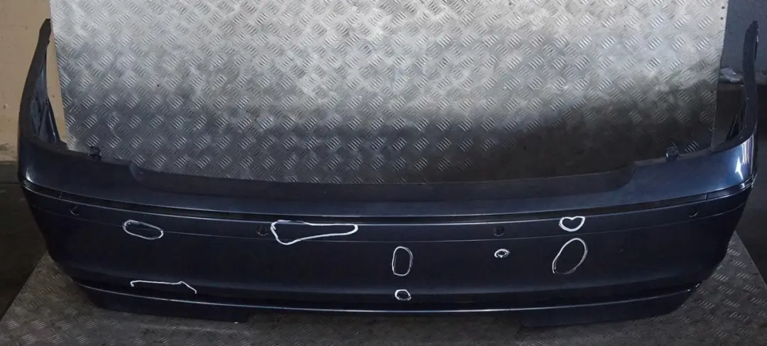 Bumper Panel Toledoblau Toledo Blue - 482 to BMW 7 Series E65 E66 E67 Rear with Part number 0399100 BMW 7 Series E65 E66 E67 Rear Bumper Panel Toledoblau Toledo Blue - 482 - SKU 0399100-TDB - Part number 0399100