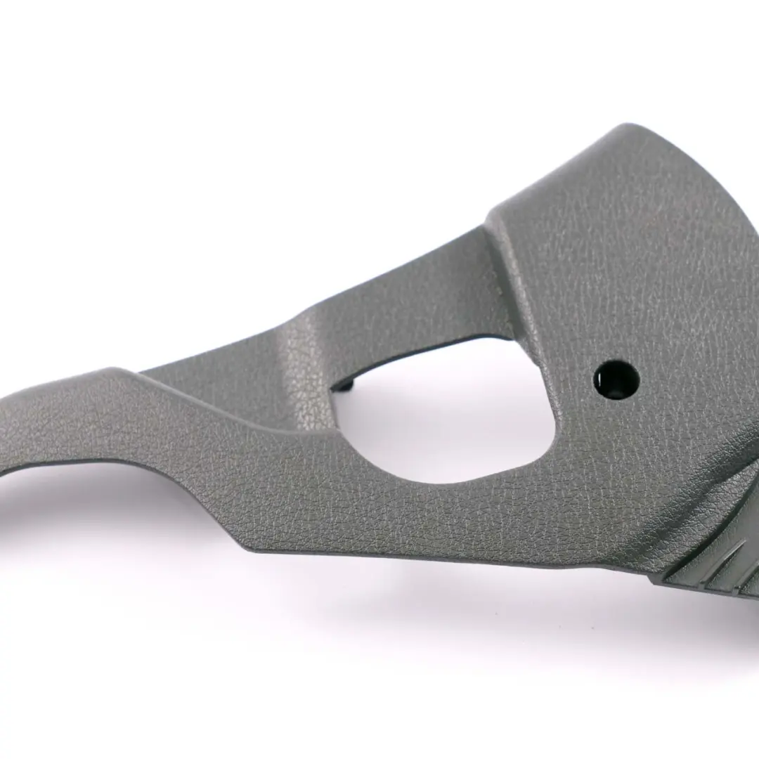 Mercedes-Benz CL203 Asiento Conductor Derecho Tapa Panel para con número de pieza A2039180430 Mercedes-Benz CL203 Asiento Conductor Derecho Tapa Panel - SKU A2039180430 - Número de pieza A2039180430