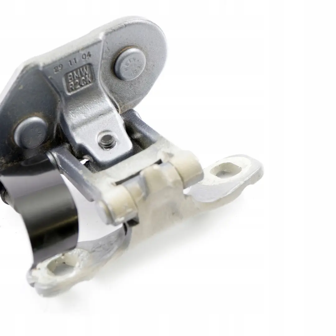 Zawias klapy prawy titansilber 7060626 do BMW E81 E87 o numerze 7067220 BMW E81 E87 Zawias klapy prawy titansilber 7060626 - SKU 7067220-QB - Numer Części 7067220