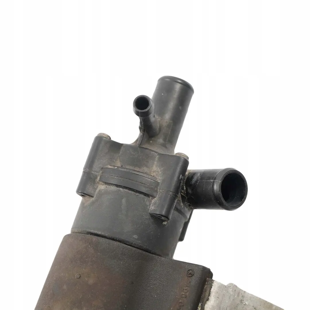 W208 W210 Bomba Auxiliar del Calentador Agua para Mercedes W202 A208 con número de pieza A0018353564 Mercedes W202 A208 W208 W210 Bomba Auxiliar del Calentador Agua - SKU A0018353564 - Número de pieza A0018353564