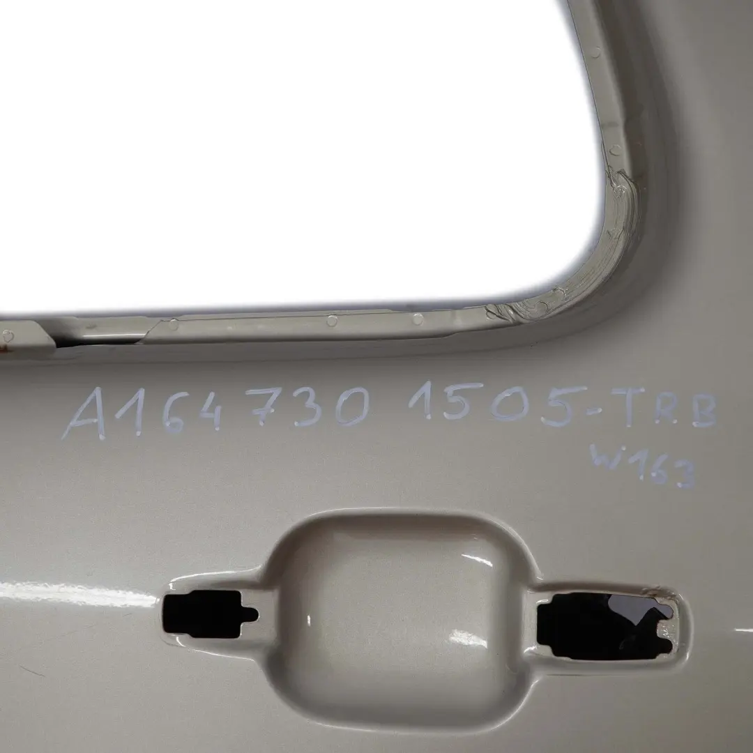 Mercedes-Benz M ML W163 Door Rear Left N/S Travertine Beige Metallic - 693 to with Part number A1637301505 Mercedes-Benz M ML W163 Door Rear Left N/S Travertine Beige Metallic - 693 - SKU A1637301505-TRB - Part number A1637301505