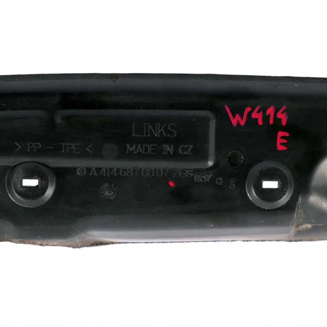 Mercedes-Benz Vaneo W414 Montaggio Copertura Parafango Anteriore Sinistro N/S per con numero di parte A4146870007 Mercedes-Benz Vaneo W414 Montaggio Copertura Parafango Anteriore Sinistro N/S - SKU A4146870007 - Numero di parte A4146870007