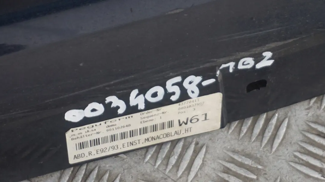 Sill Strip Faldon Lateral Derecho Monacoblau Azul - A35 para BMW E92 E93 con número de pieza 0034058 BMW E92 E93 Sill Strip Faldon Lateral Derecho Monacoblau Azul - A35 - SKU 0034058-MB2 - Número de pieza 0034058