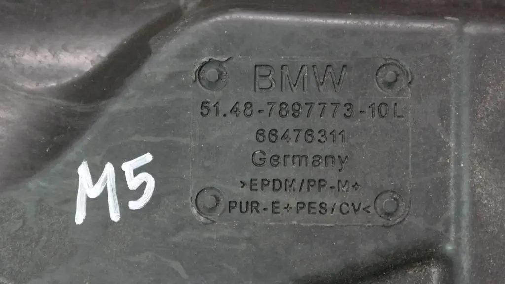 Isolierung Schallisolierung Tunnel Vorn Abdeckung für BMW 5 E60 E61 M5 mit Teilenummer 7897773 BMW 5 E60 E61 M5 Isolierung Schallisolierung Tunnel Vorn Abdeckung - SKU 7897773 - Teilenummer 7897773