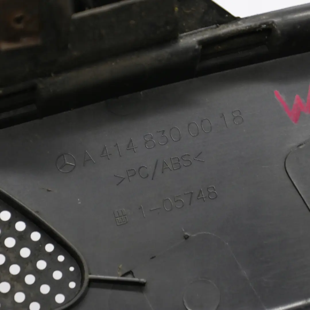 W414 Podszybie do MERCEDES Vaneo o numerze A4148300018 MERCEDES Vaneo W414 Podszybie - SKU A4148300018 - Numer Części A4148300018