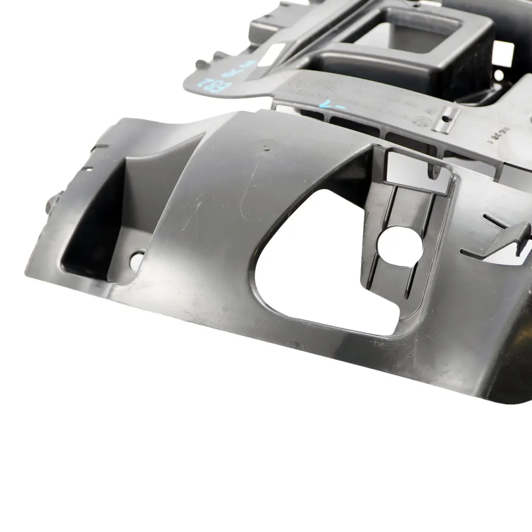 Bumper Right O/S Guide Bracket to BMW 1 Series E82 E88 1 Coupe Cabrio Rear with Part number 7170664 BMW 1 Series E82 E88 1 Coupe Cabrio Rear Bumper Right O/S Guide Bracket - SKU 7170664-1 - Part number 7170664