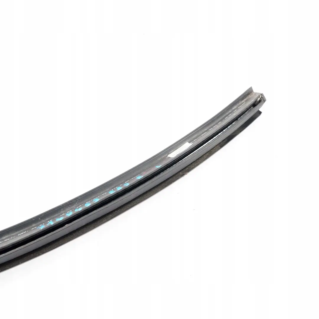Uszczelka dachu lewy przód dach do BMW E89 Z4 o numerze 7149453 BMW E89 Z4 Uszczelka dachu lewy przód dach - SKU 7149453 - Numer Części 7149453