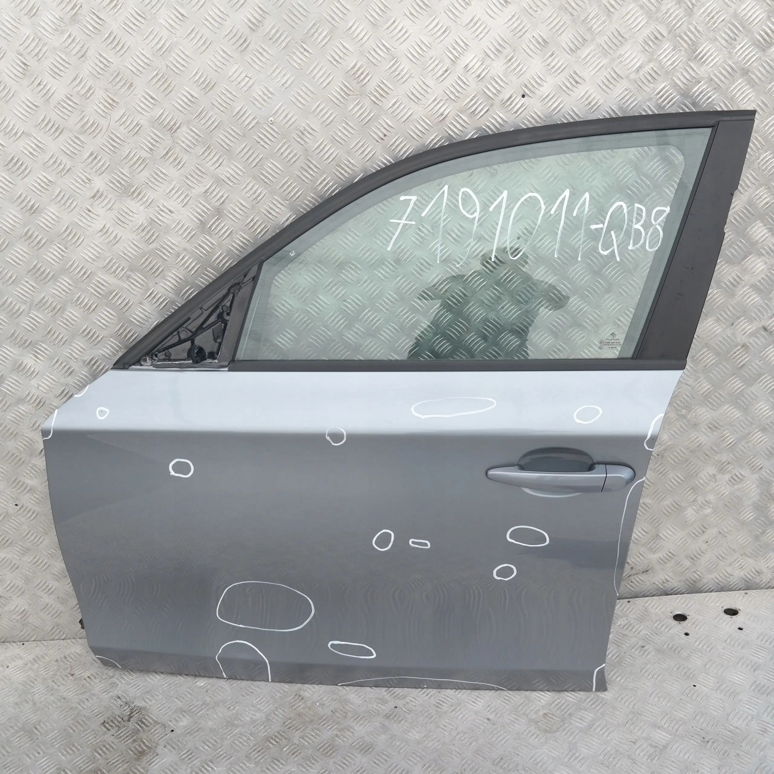 BMW 1 SERIES 8 E87 E87N Door Front Left N/S Quarzblau Blau Blue Metallic - A18