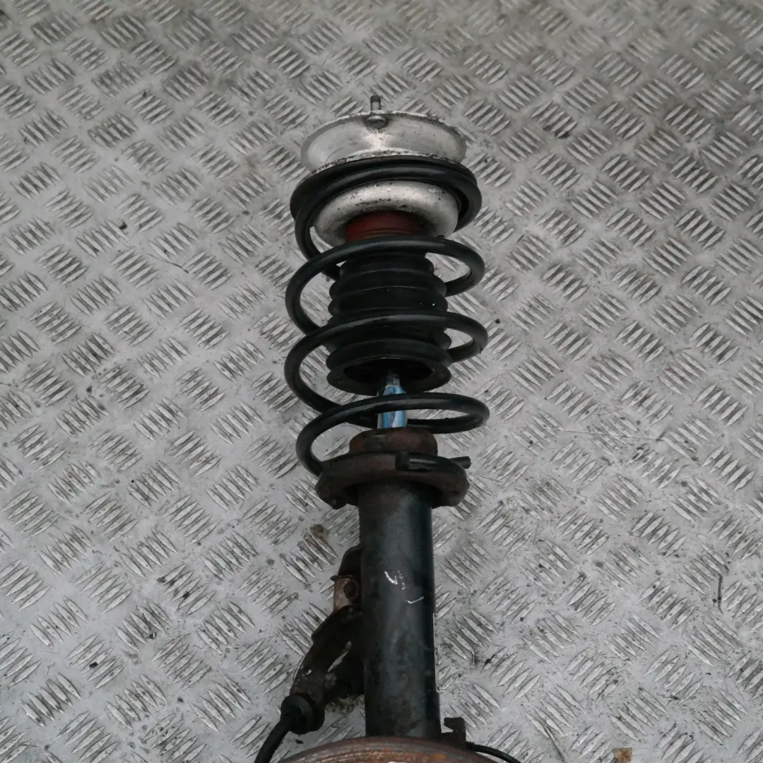 N47 Anteriore Destro Molla Sospensioni per BMW E87 LCI 120d con numero di parte 6786018 BMW E87 LCI 120d N47 Anteriore Destro Molla Sospensioni - SKU 6786018 - Numero di parte 6786018