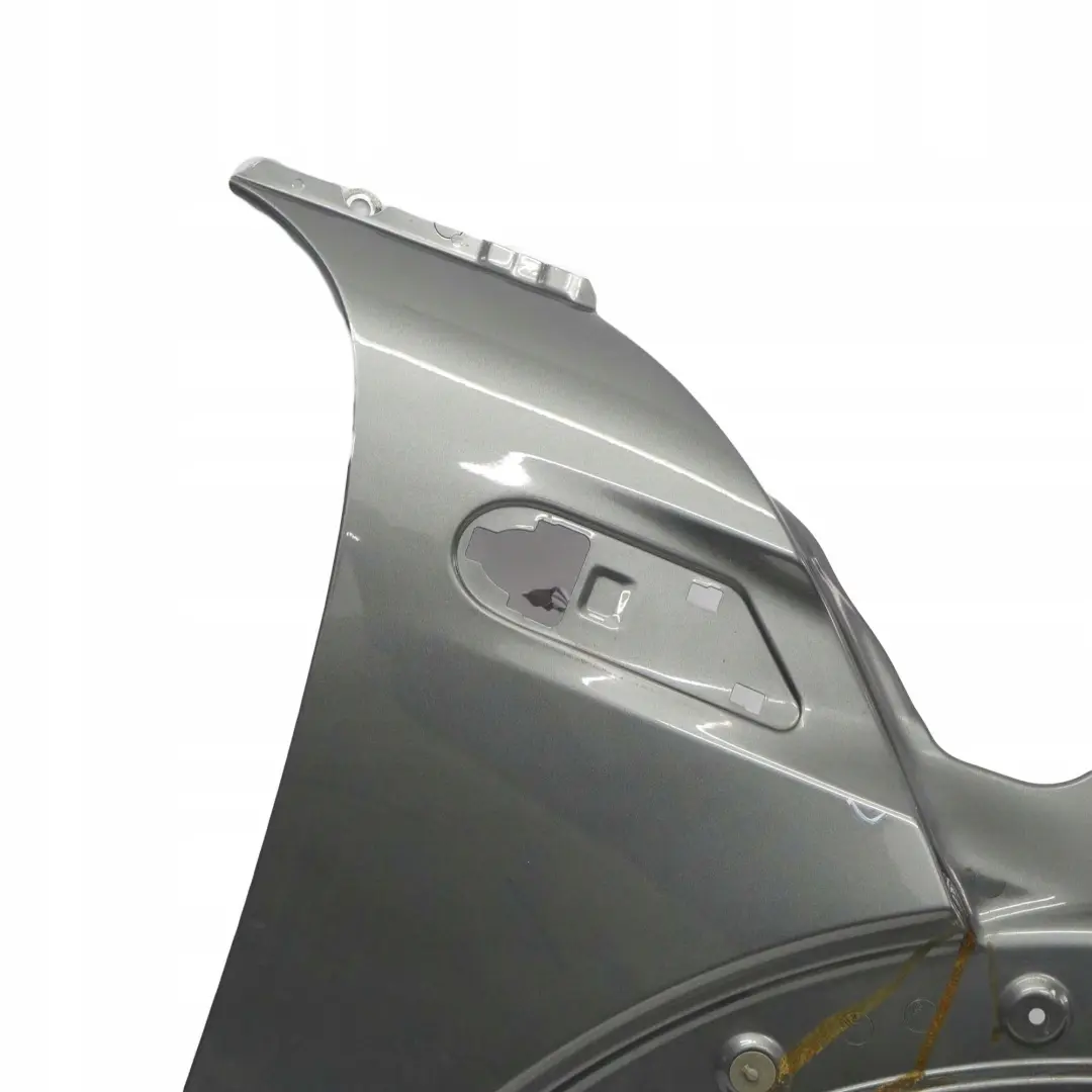 Błotnik prawy Dark Silver do MINI Cooper R56 R57 o numerze 2754726 MINI Cooper R56 R57 Błotnik prawy Dark Silver - SKU 2754726-DS8 - Numer Części 2754726