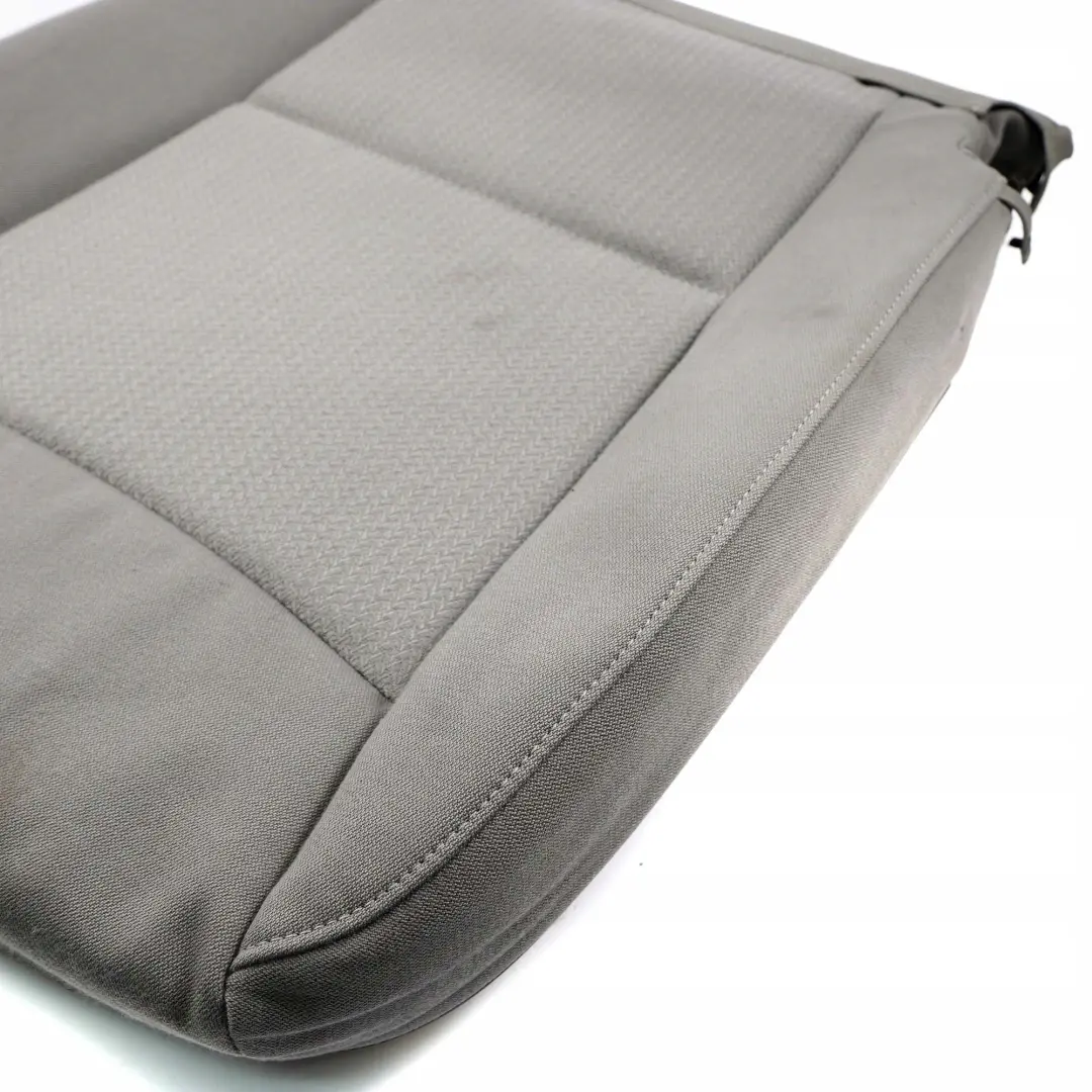 Bezug Sitz Stoff Vertex Grau Vorne Sitz Links / Rechts für BMW 3 E90 E91 LCI mit Teilenummer 7212133 BMW 3 E90 E91 LCI Bezug Sitz Stoff Vertex Grau Vorne Sitz Links / Rechts - SKU 7212133 - Teilenummer 7212133