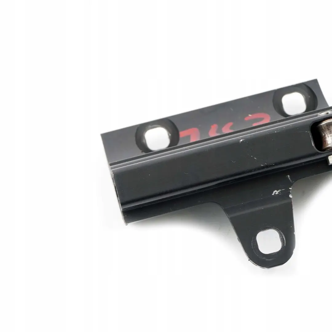BMW E93 Convertible Plegable Techo Rigido Shell Izquierda Fijacion del sujetador - SKU 7171225-1 - Número de pieza 7171225