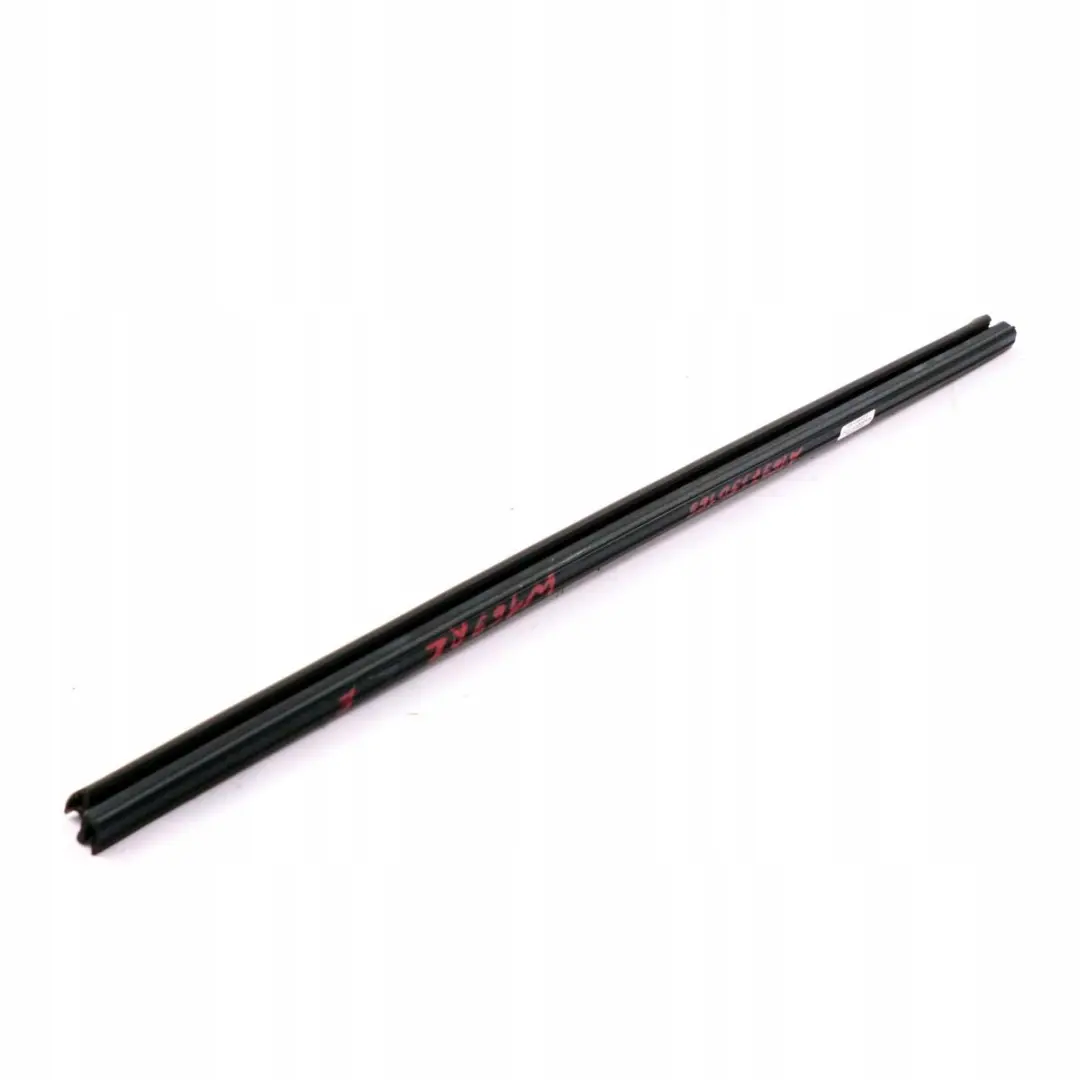 Mercedes Benz a Class W169 Porta Anteriore Sinistra Finestra Barra - SKU A1697350165 - Numero di parte A1697350165