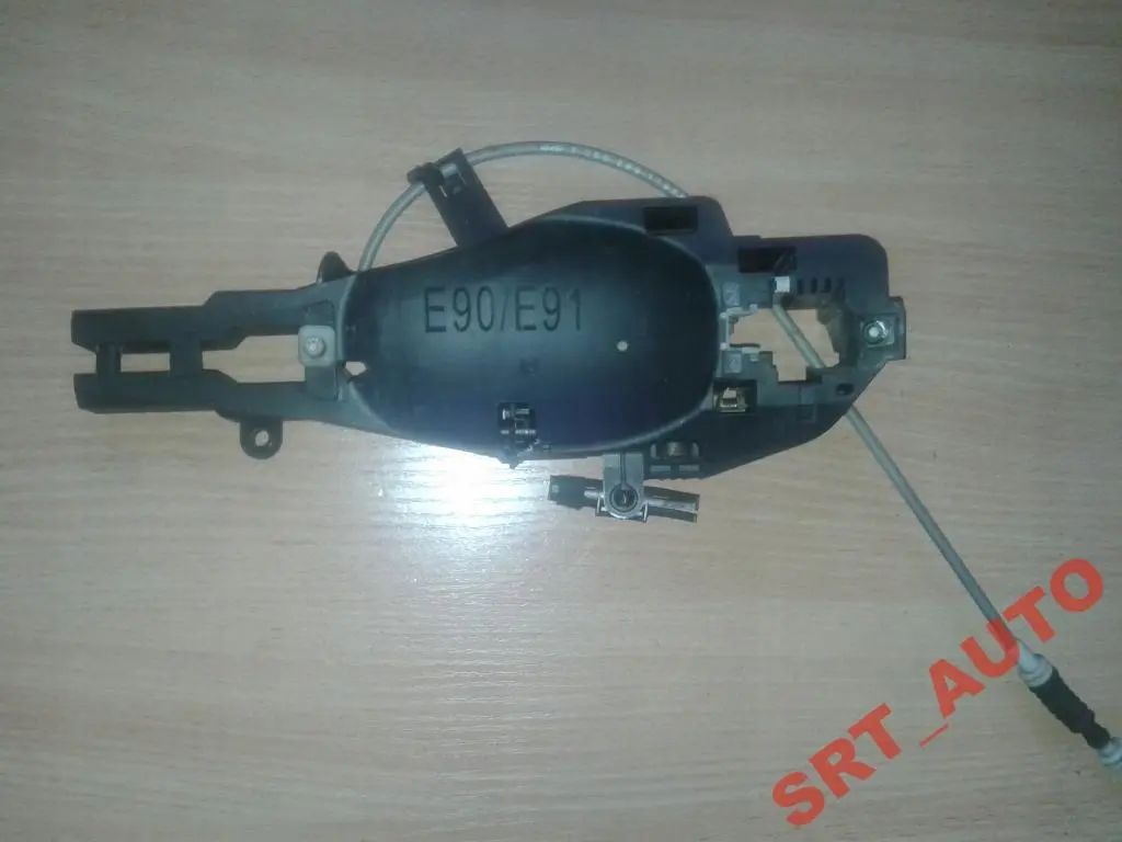 BMW E90 E91 exterior trasero izquierdo puerta manija De agarre Carrier