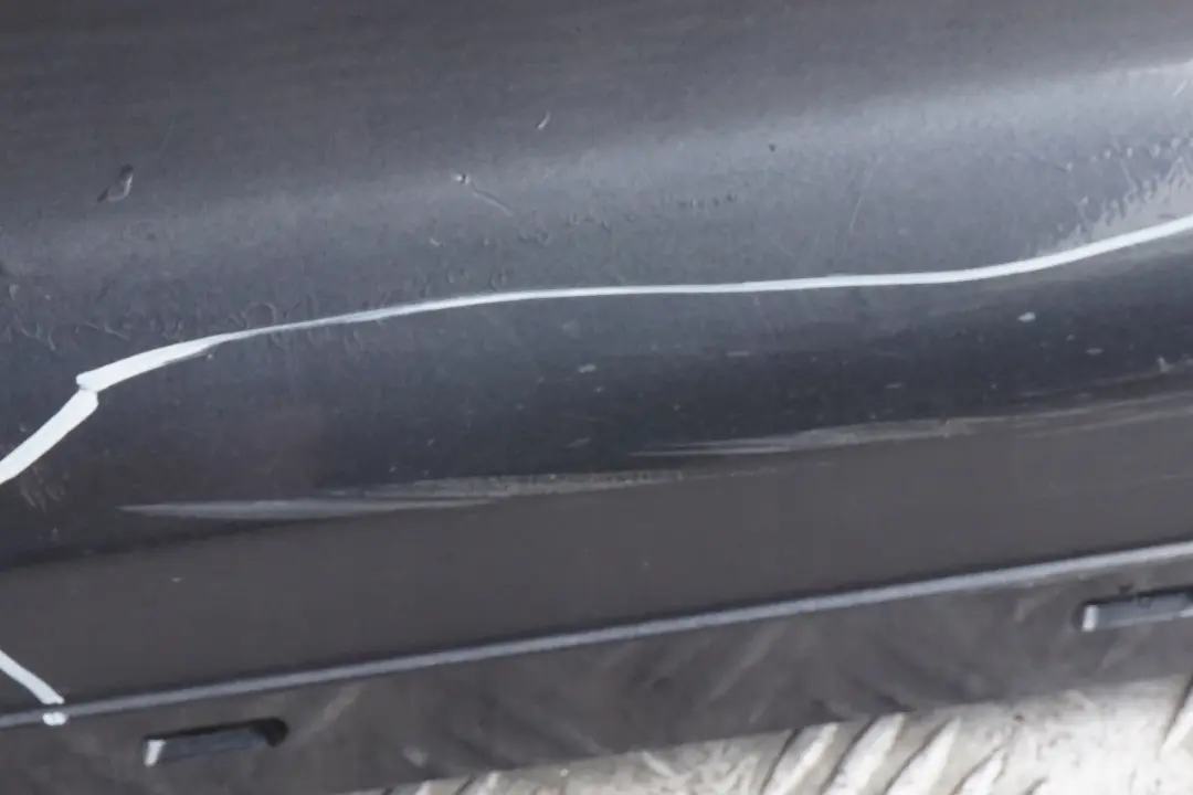 Sill Strip Faldon Derecho Sparkling Graphite para BMW E81 E82 E88 M SPORT con número de pieza 0034732 BMW E81 E82 E88 M SPORT Sill Strip Faldon Derecho Sparkling Graphite - SKU 0034732-SG1 - Número de pieza 0034732