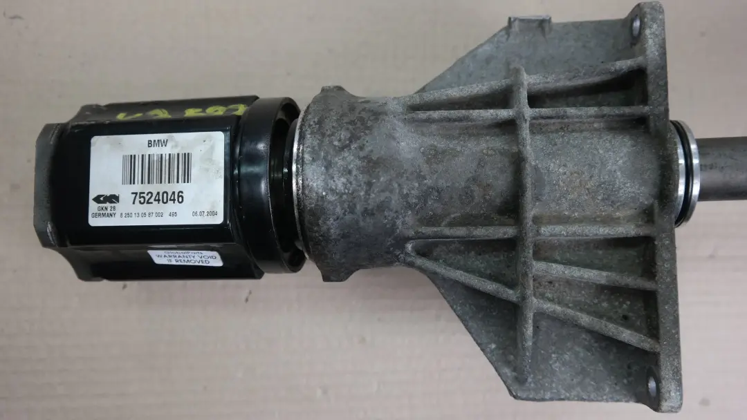 BMW X3 Series E83 2 Front Axle Right Output Shaft Part O/S - SKU 7524046-2 - Part number 7524046
