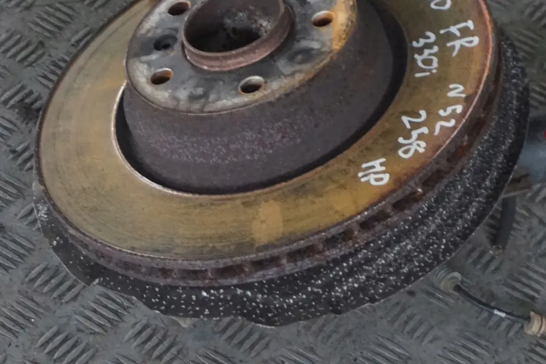 N52 Amortyzator zwrotnica prawa do BMW E90 330i o numerze 6786002 BMW E90 330i N52 Amortyzator zwrotnica prawa - SKU 6786002-1 - Numer Części 6786002