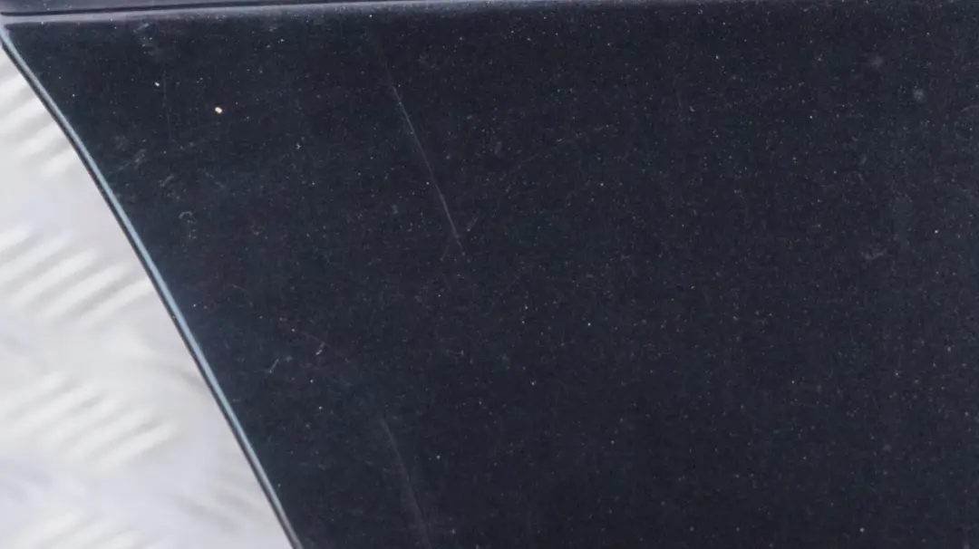 Door Front Right O/S Black Sapphire Metallic - 475 to BMW 1 SERIES 23 E87 E87N with Part number 7191012 BMW 1 SERIES 23 E87 E87N Door Front Right O/S Black Sapphire Metallic - 475 - SKU 7191012-BS23 - Part number 7191012