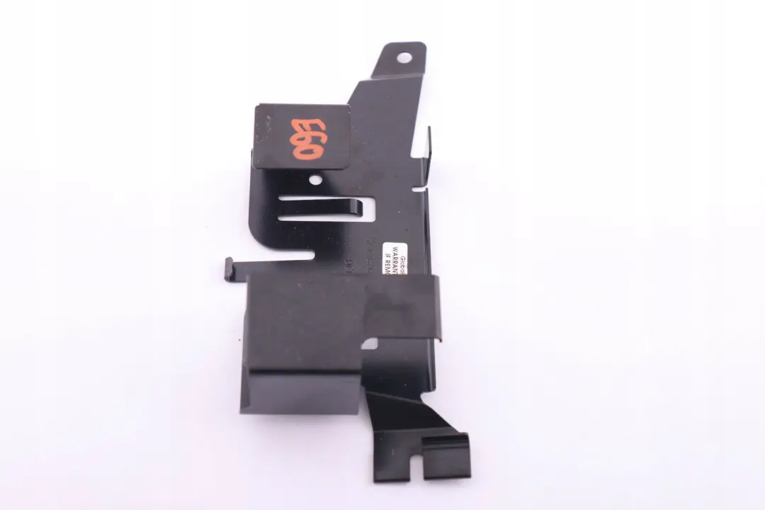 Soporte Amplificador/Modulo Video Carenado EDC para BMW E60 E63 E64 con número de pieza 7835872 BMW E60 E63 E64 Soporte Amplificador/Modulo Video Carenado EDC - SKU 7835872 - Número de pieza 7835872