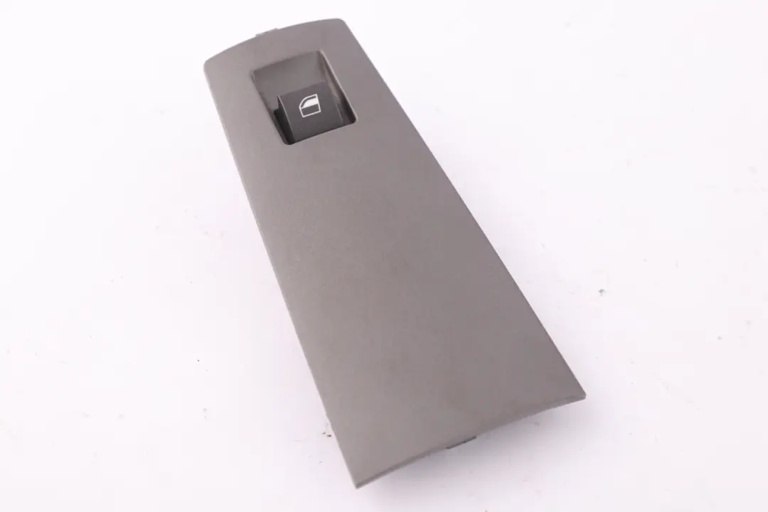 BMW E65 Finition du commutateur de vitre avant gris passager - SKU 7024647 - Numéro de pièce 7024647