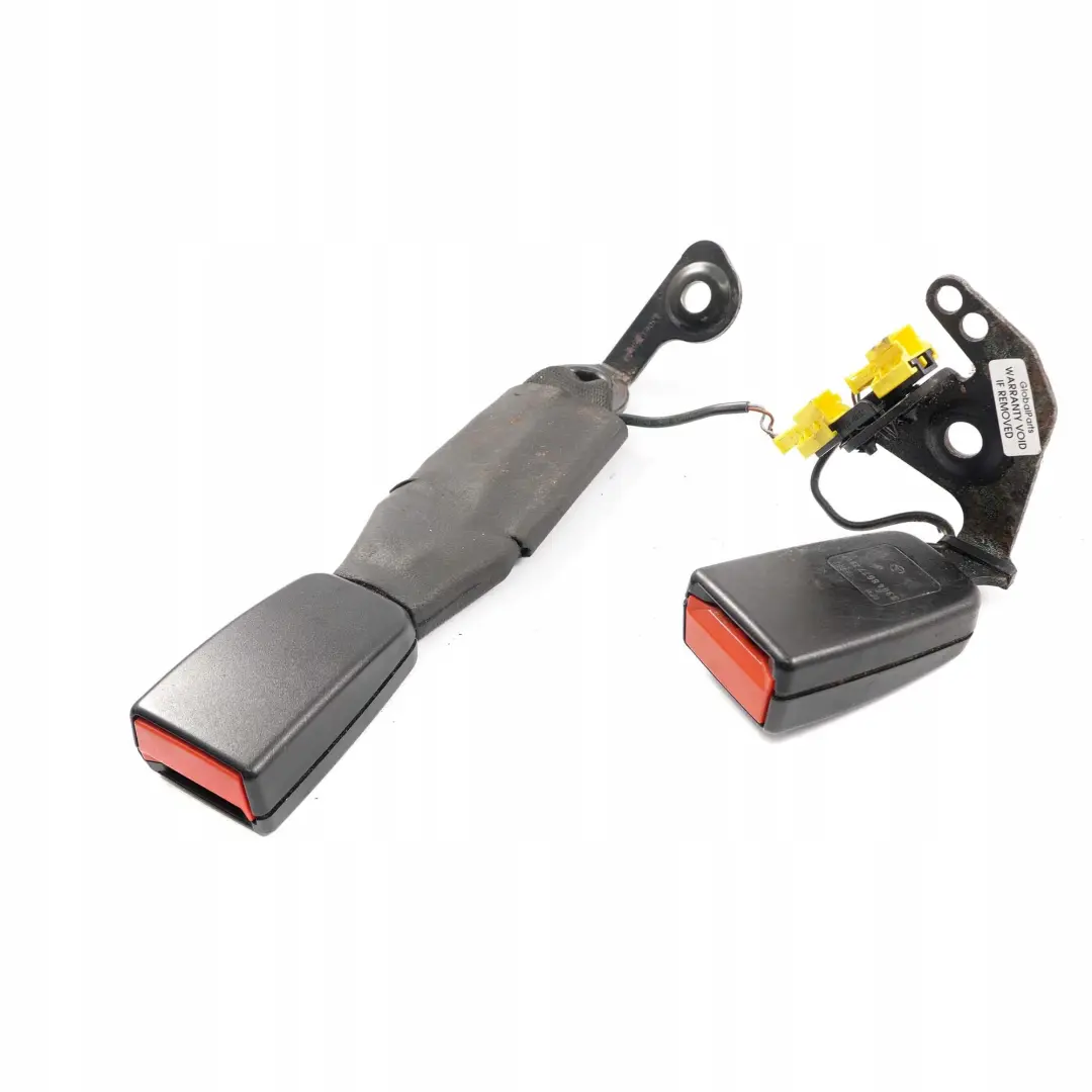 MERCEDESC C klasa W204 Zapinka pasa prawy tył do o numerze A2048600469 MERCEDESC C klasa W204 Zapinka pasa prawy tył - SKU A2048600469 - Numer Części A2048600469