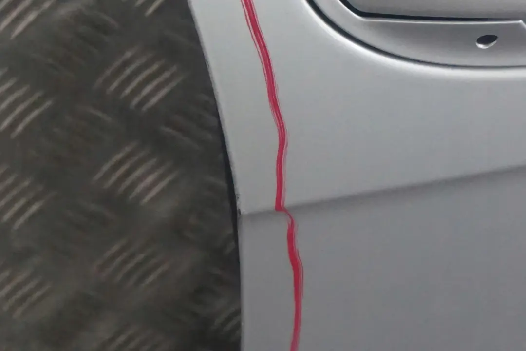 Drzwi prawe przednie przód titansilber do BMW E65 o numerze 7202082 BMW E65 Drzwi prawe przednie przód titansilber - SKU 7202082-TS1 - Numer Części 7202082