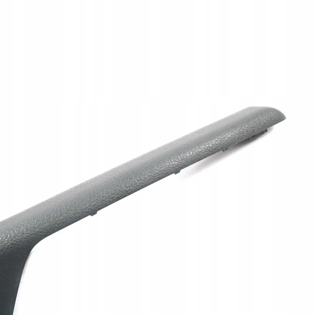 Vorne Tür Links Abdeckung Griff leiste Schwarz für Mercedes Vito W639 mit Teilenummer A6397270080 Mercedes Vito W639 Vorne Tür Links Abdeckung Griff leiste Schwarz - SKU A6397270080 - Teilenummer A6397270080