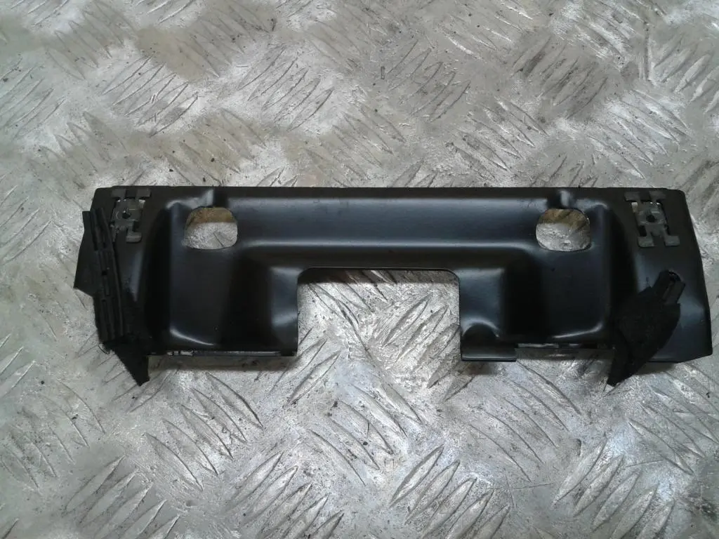 Bracket Rear Left N/S Grab Handle Trim to BMW X3 Series E83 LCI with Part number 3411887 BMW X3 Series E83 LCI Bracket Rear Left N/S Grab Handle Trim - SKU 3411887 - Part number 3411887