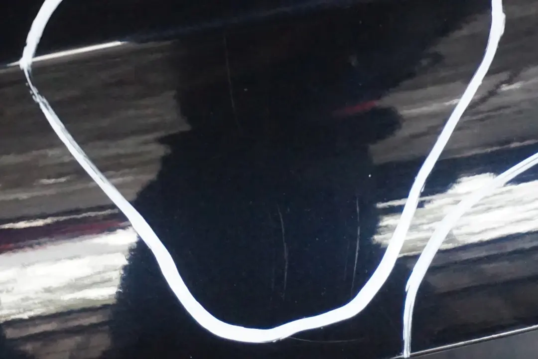 Klapa tylna bagażnika carbonschwarz 416 do BMW E90 o numerze 7151491 BMW E90 Klapa tylna bagażnika carbonschwarz 416 - SKU 7151491-CAR4 - Numer Części 7151491