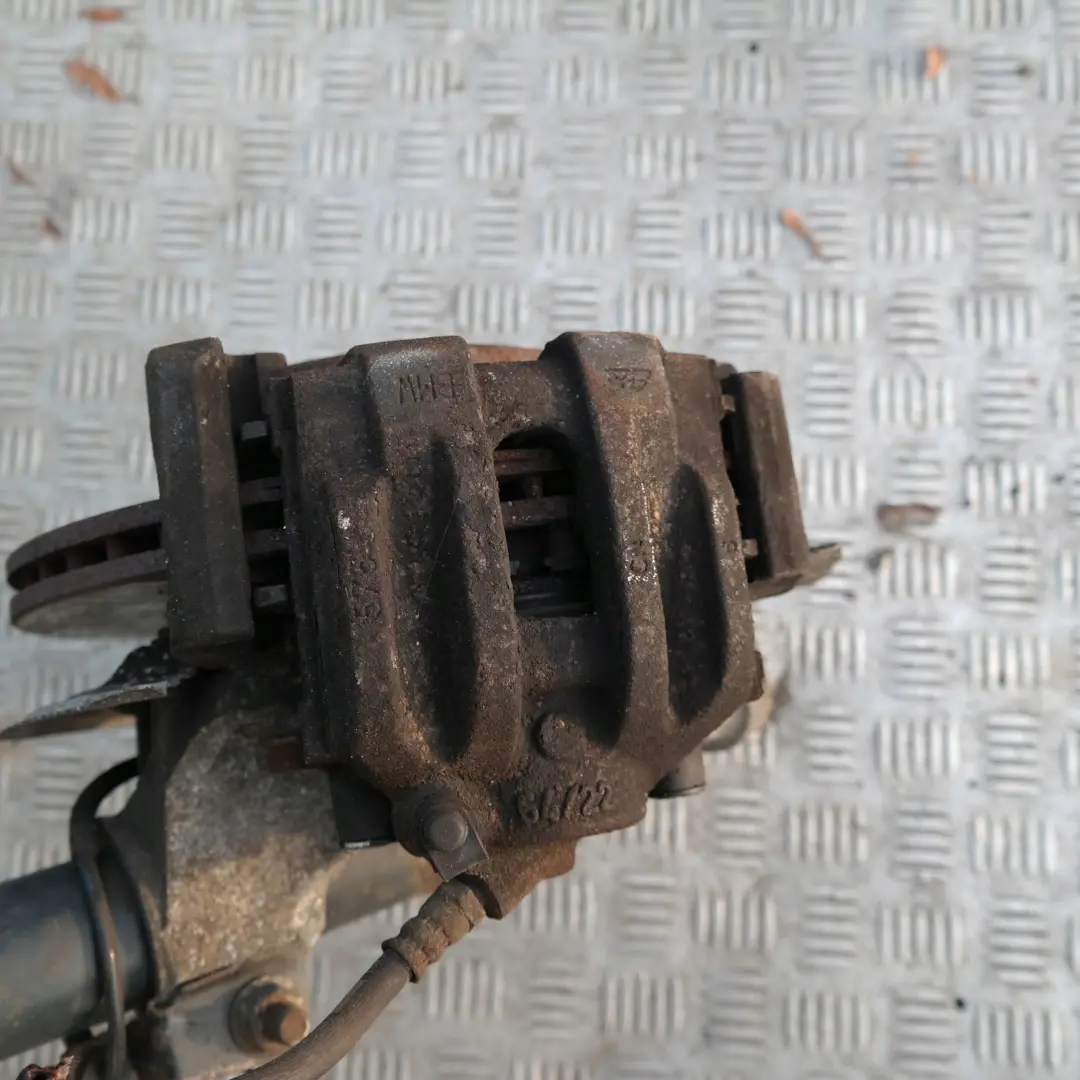 N46 Molla Sospensioni Cuscinetto Perno Anteriore Destro per BMW E90 318i con numero di parte 31316771724 BMW E90 318i N46 Molla Sospensioni Cuscinetto Perno Anteriore Destro - SKU 6771724-5 - Numero di parte 31316771724